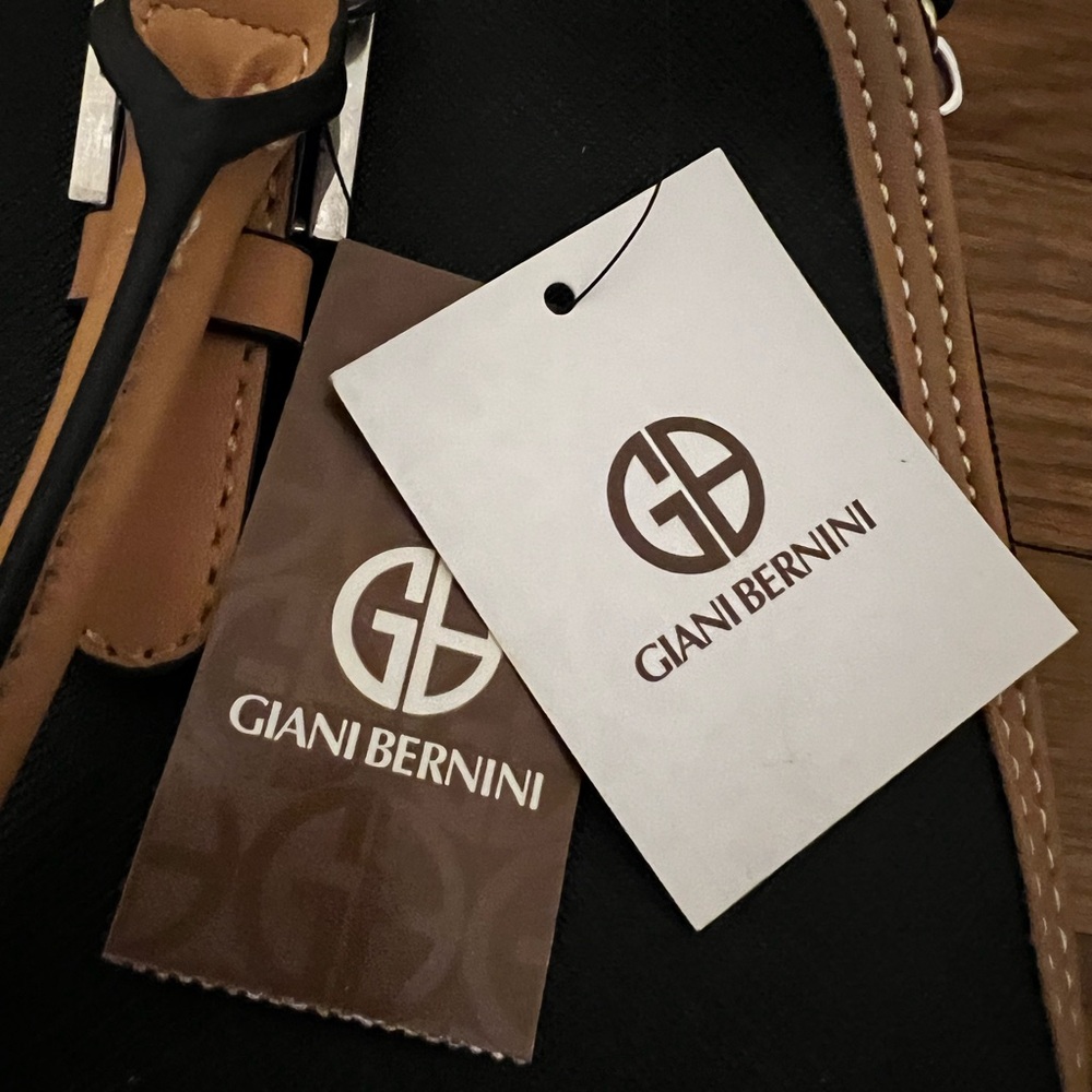 Giani Bernini Black and Tan Satchel - Picture 7 of 7